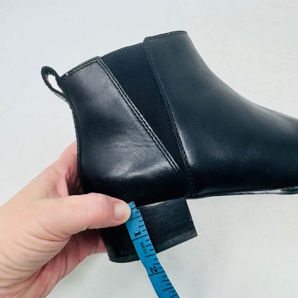 Madewell The Carina Boot Black Leather Chelsea Ankle Boots Pull-On Size 7.5 - Picture 13 of 14